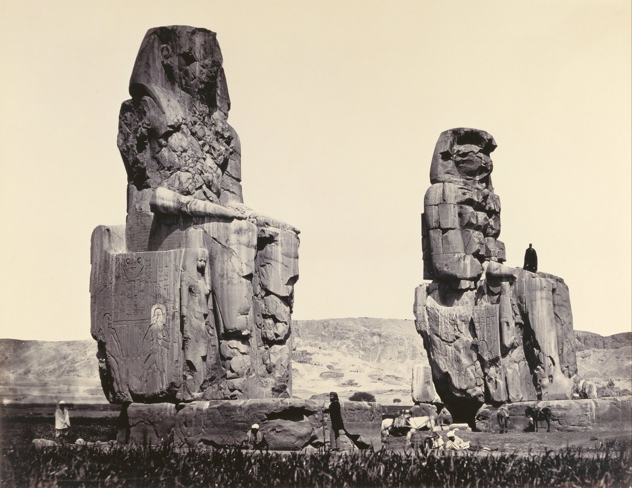 A síkság szobrai, Théba alkotó: Francis Frith