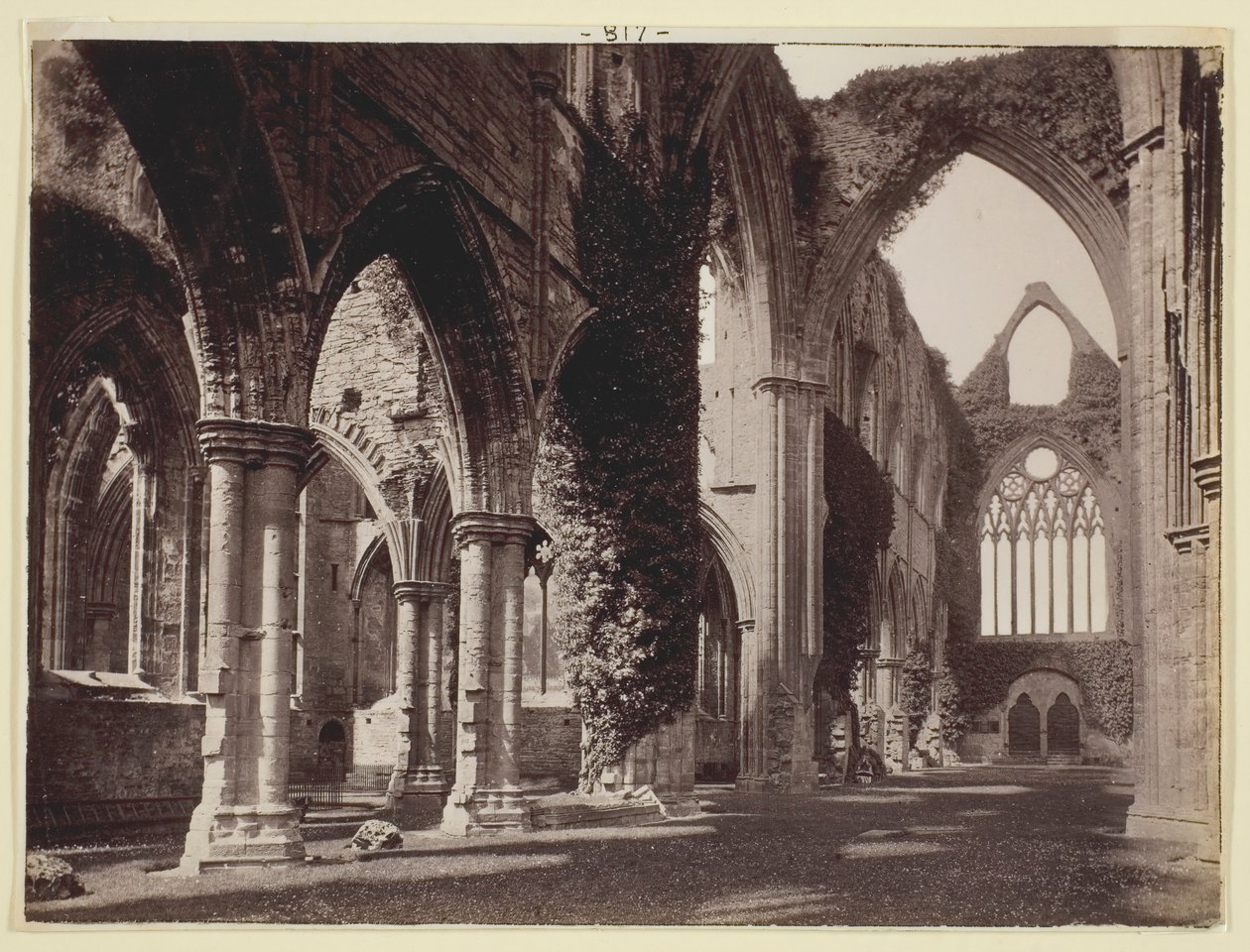 Untitled [Tintern Abbey], 186094. alkotó: Francis Bedford