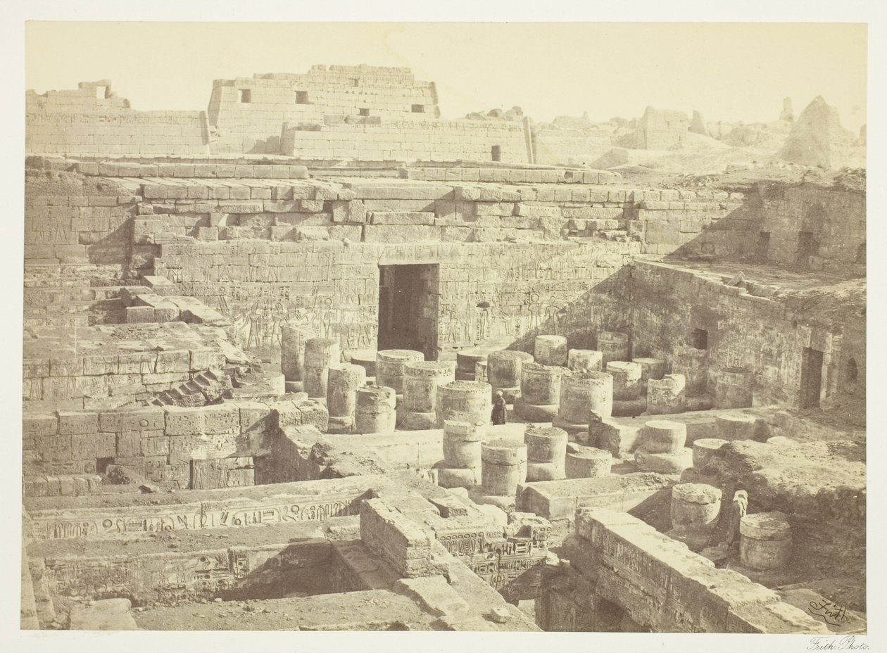 Új ásatás Medinet-Haboo-ban alkotó: Francis Frith