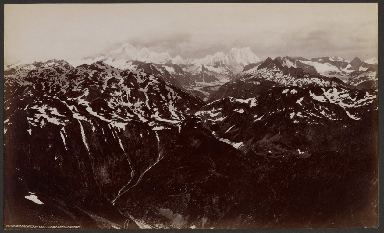 Oberland-hegység Leichenstadból alkotó: Francis Frith