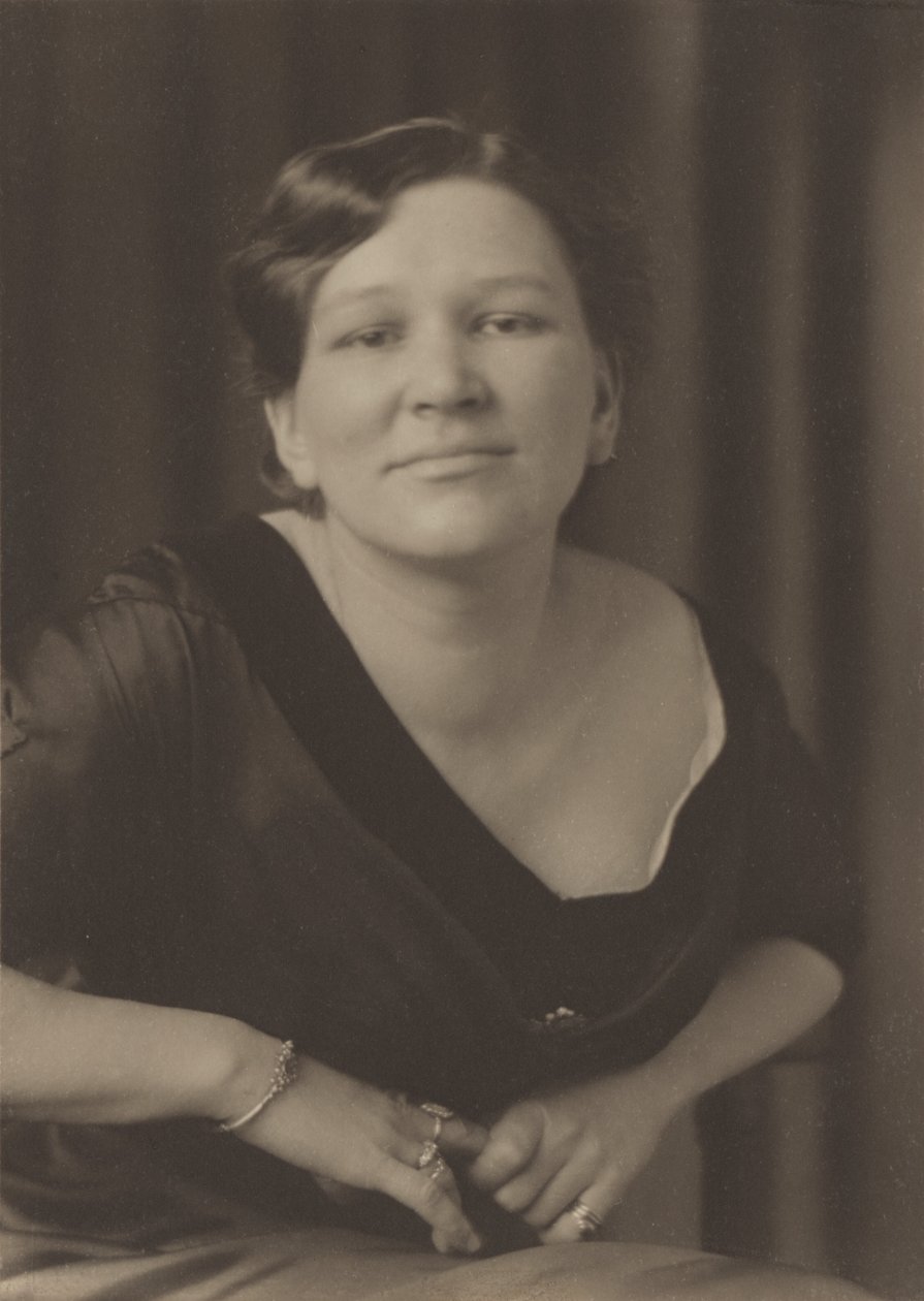 Phyllis Hatton alkotó: Frederick H. Evans