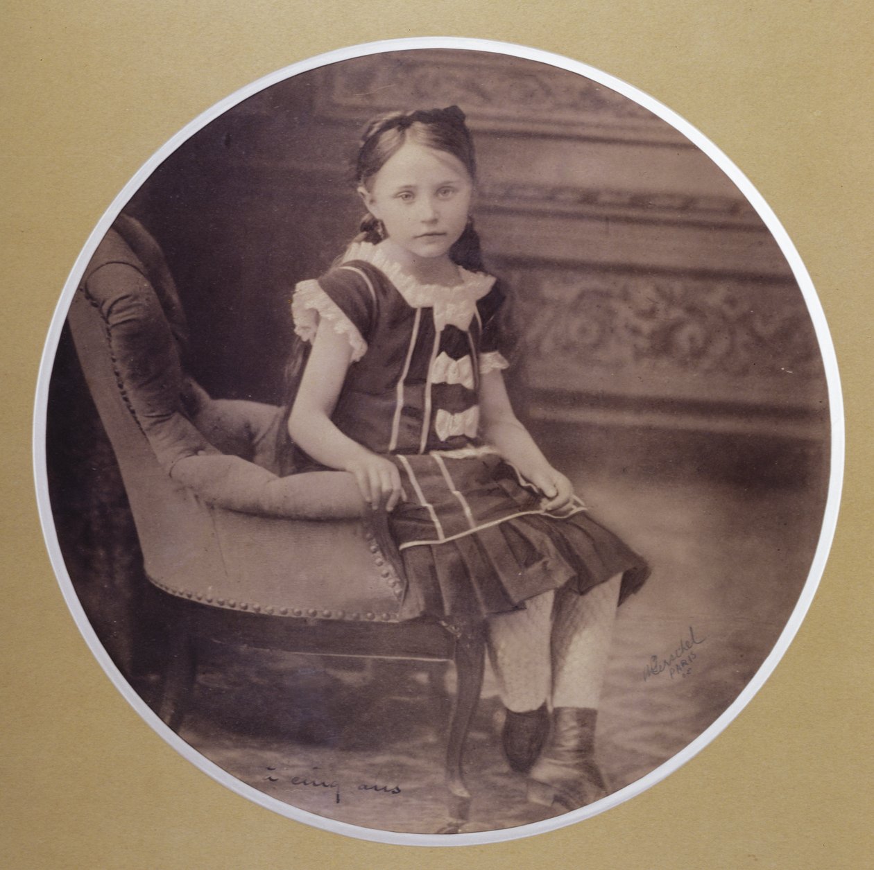 Colette 5 évesen, 1878-ban alkotó: French Photographer