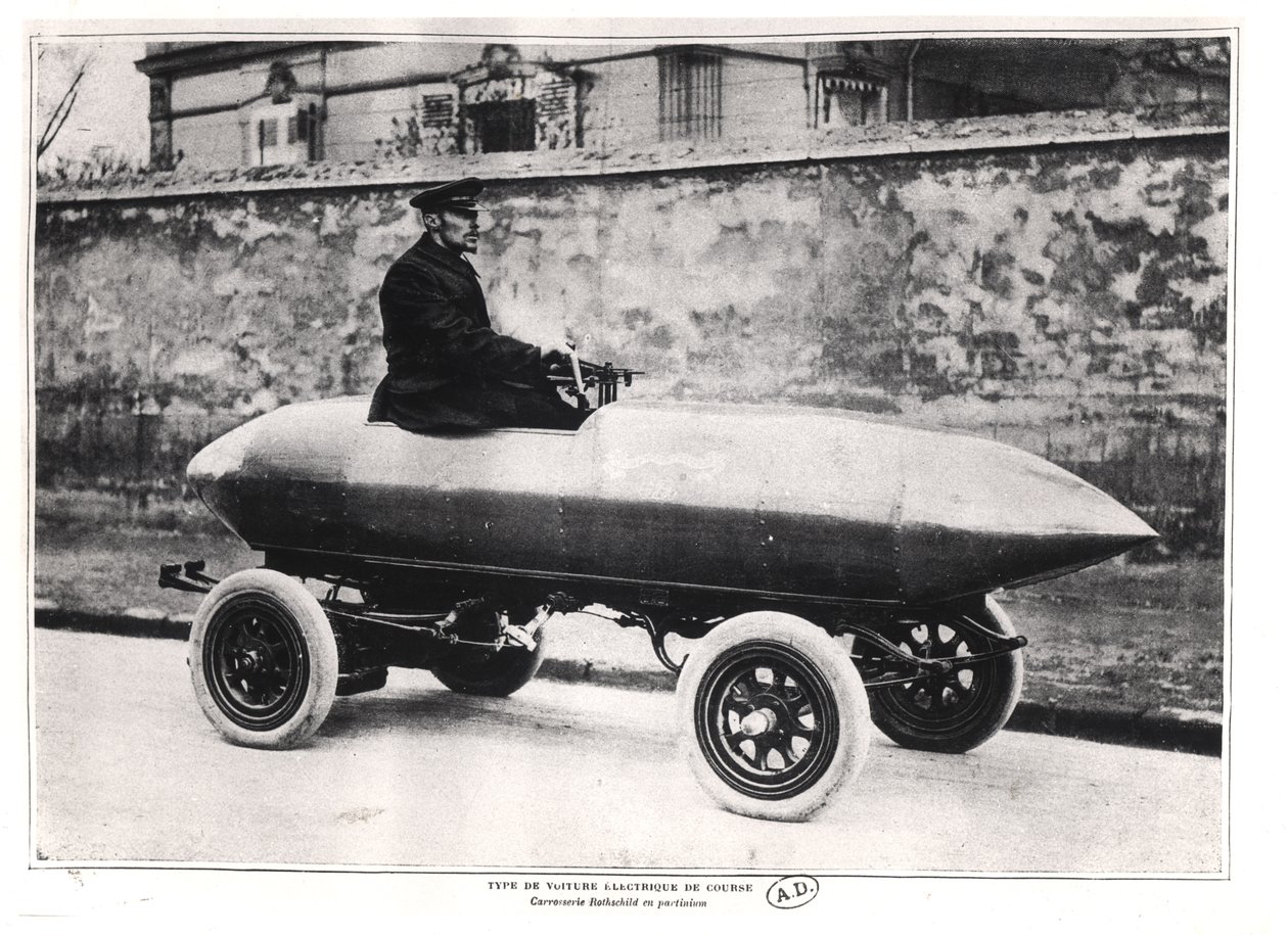 Jenatzy La Jamais Contente elektromos versenyautó, 1900 körül alkotó: French Photographer