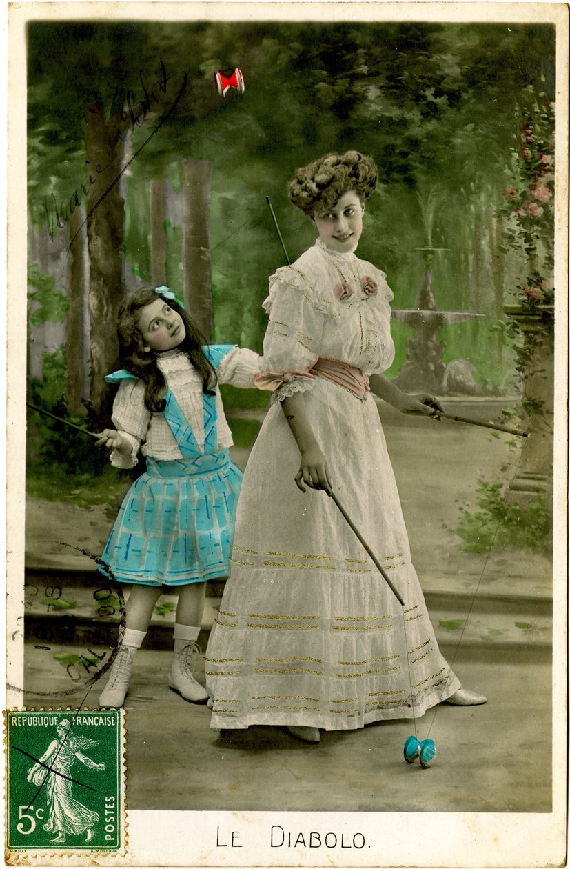Diabolo játék, 1908 (színes fotó) alkotó: French Photographer