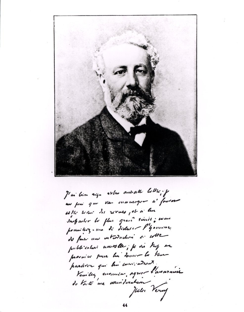 Jules Verne (1828-1905) portréja (Woodburytype) alkotó: French Photographer