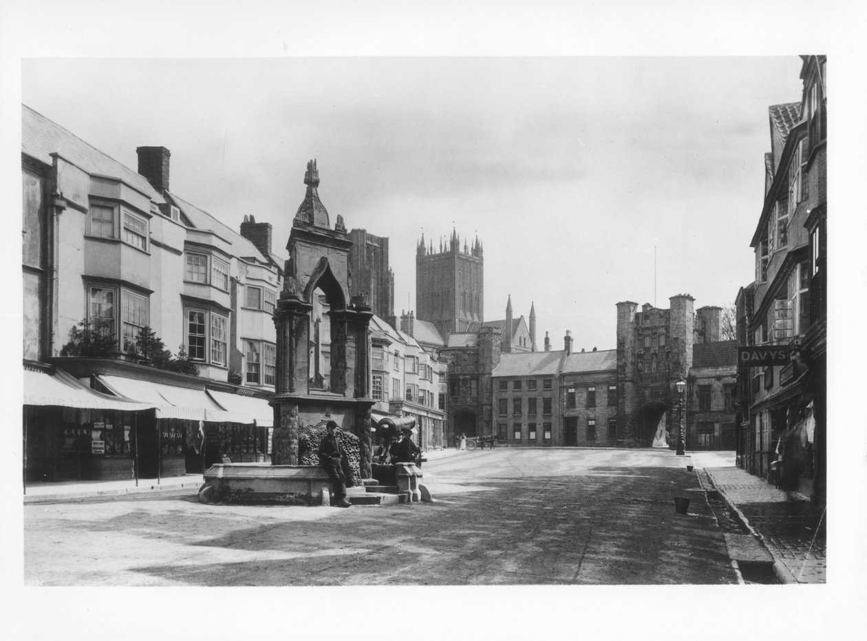 The Market Place, Wells, Somerset, 1900 körül alkotó: French Photographer