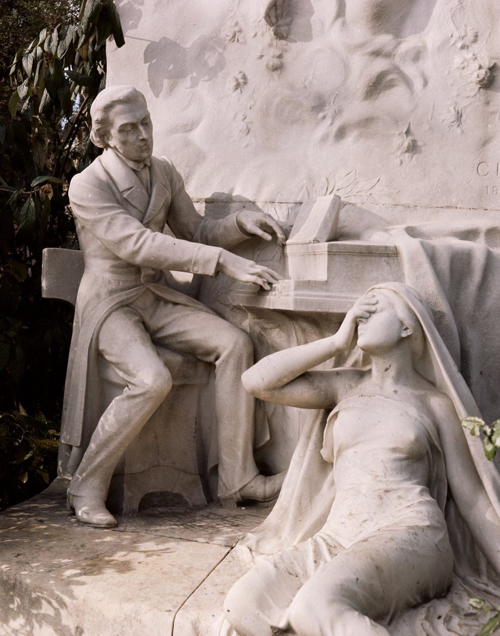Frederic Chopin (1810-49) emlékműve (márvány) (részlet) alkotó: French School