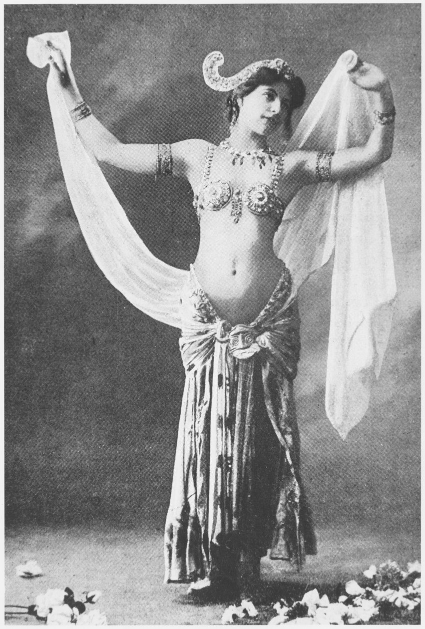 Mata Hari, 1905 körül alkotó: French Photographer