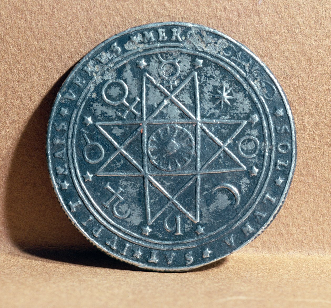 Alchemical Disc alkotó: French School