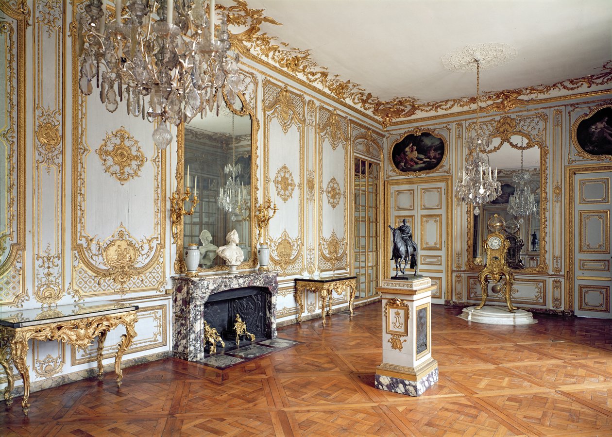 The Cabinet de la Pendule (Óraterem) alkotó: French School
