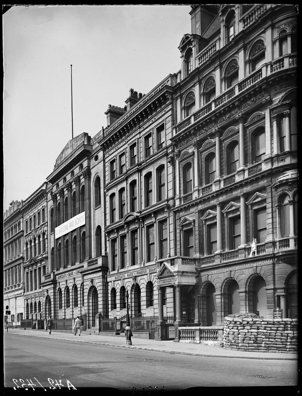 Colmore Row, Birmingham, 1941. alkotó: George Bernard Mason