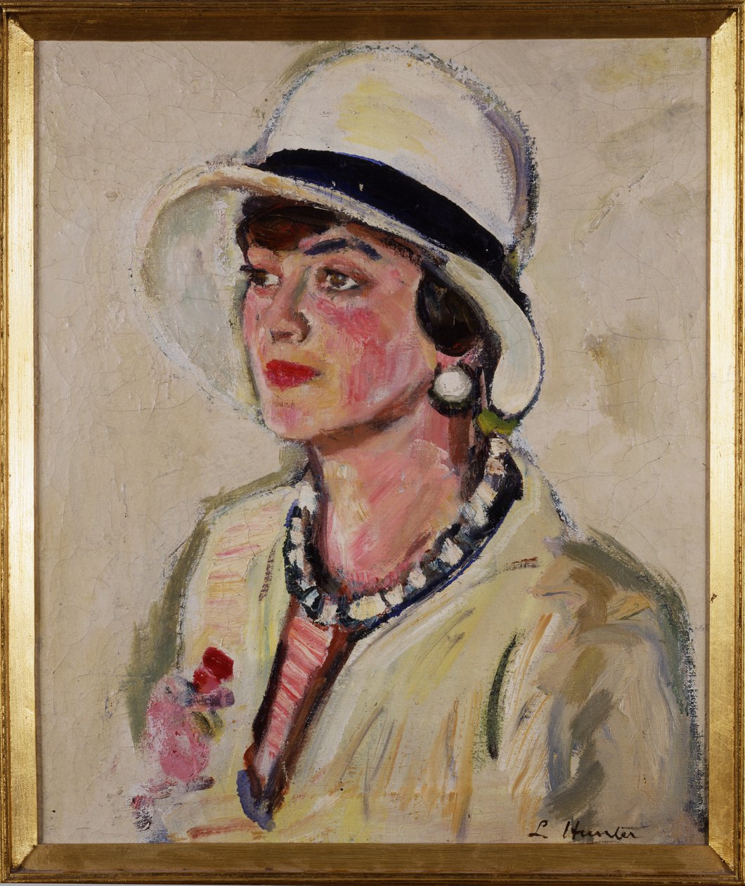 A fehér kalap alkotó: George Leslie Hunter