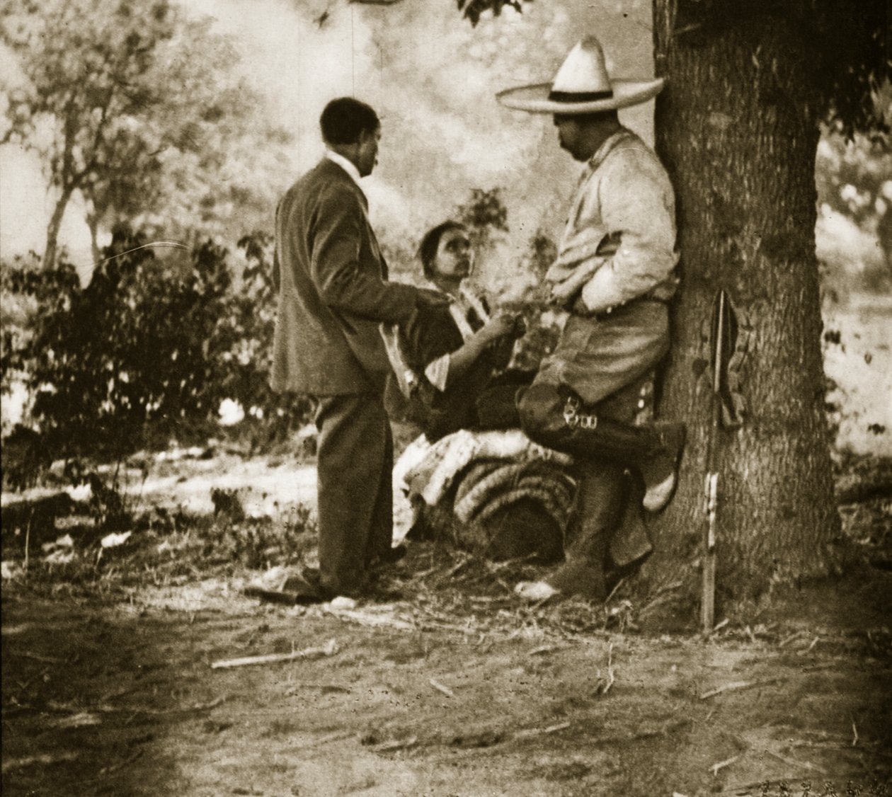 Pancho Villa a tanyáján, 1920-23 (bw fotó) alkotó: Gerald Brandon