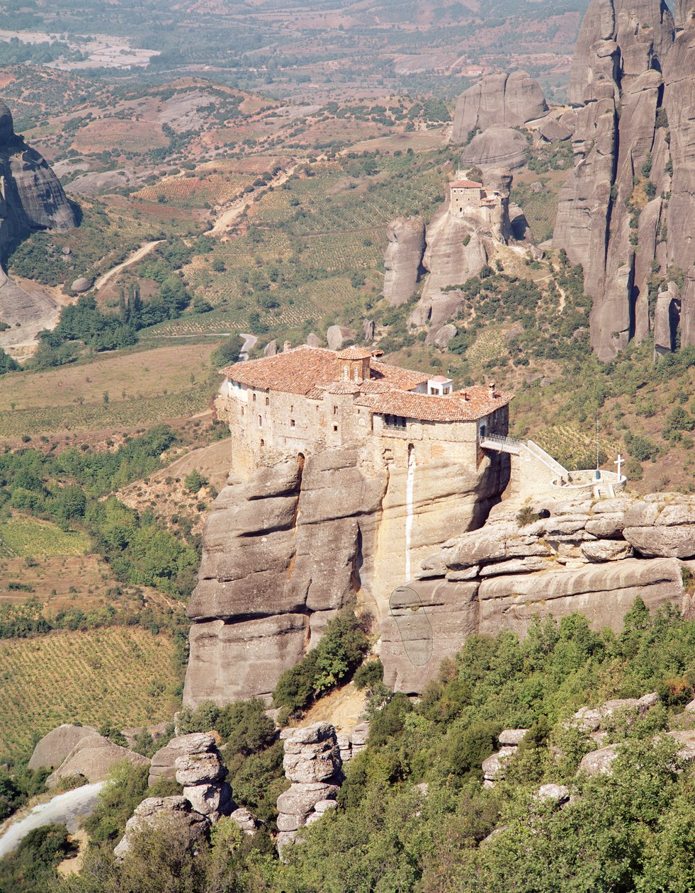Kilátás a Roussanou-kolostorra alkotó: Greek School