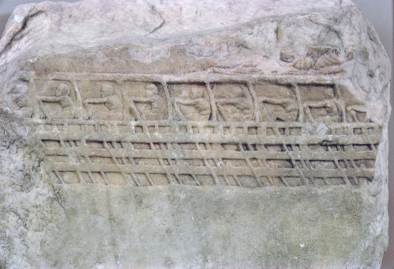 Egy Trireme domborműve alkotó: Greek School