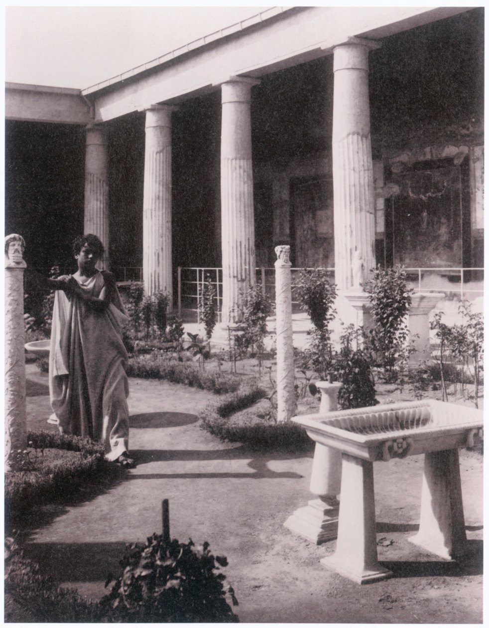 Pompeji (fotó) alkotó: Guglielmo (1852 1930) Plüschow