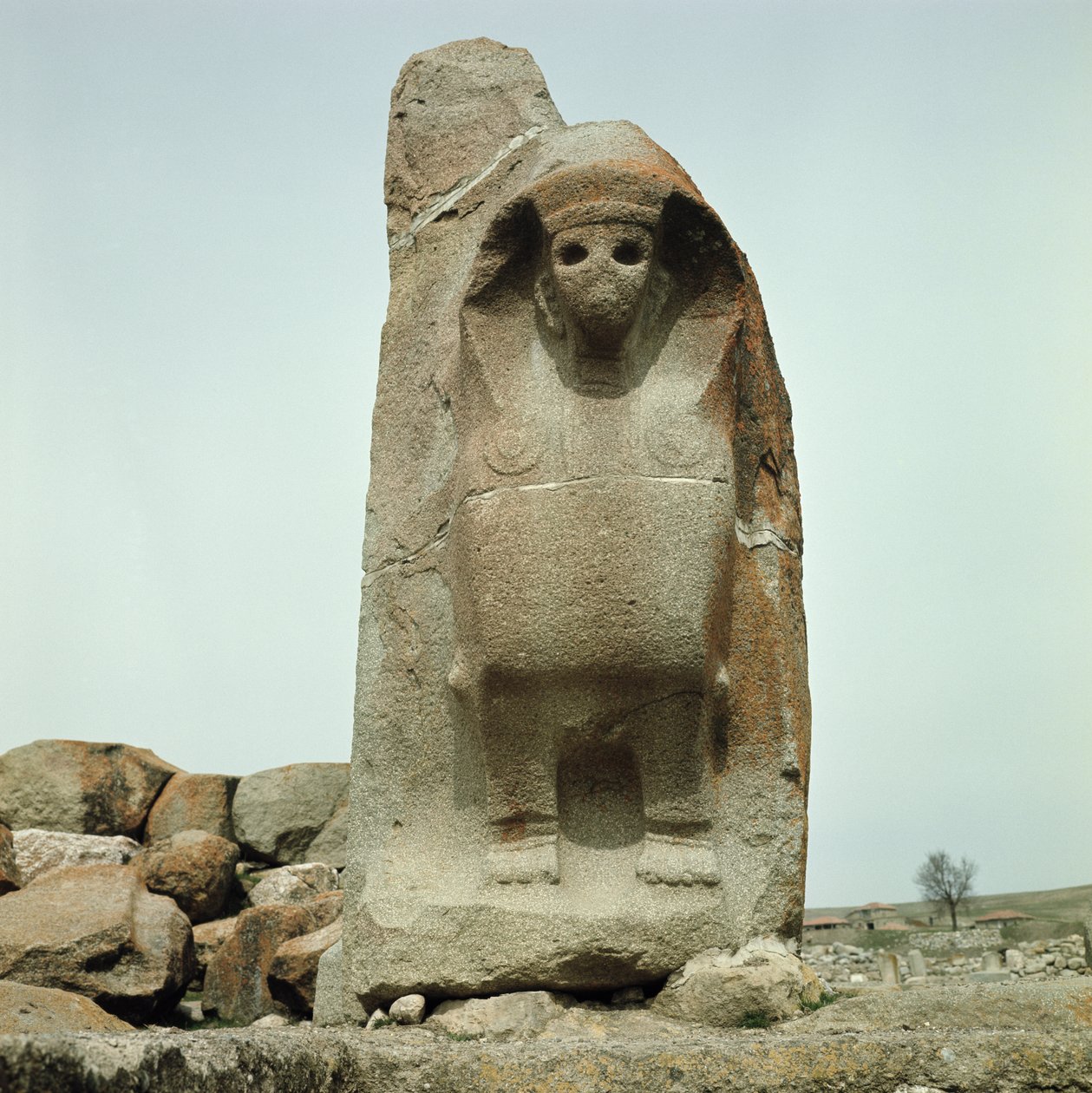 Átjáró faragott Szfinxszel alkotó: Hittite