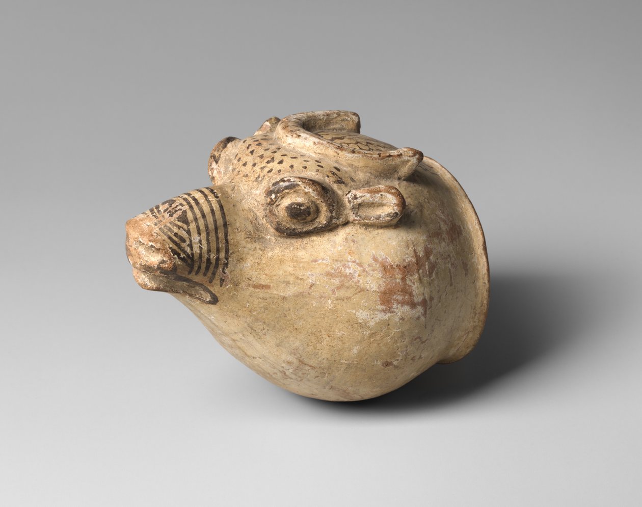 Edény, ie 1900-1600 körül (festett kerámia) alkotó: Hittite