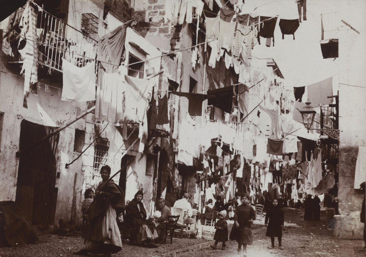 Jellegzetes utca Palermóban, 1920 alkotó: Italian Photographer