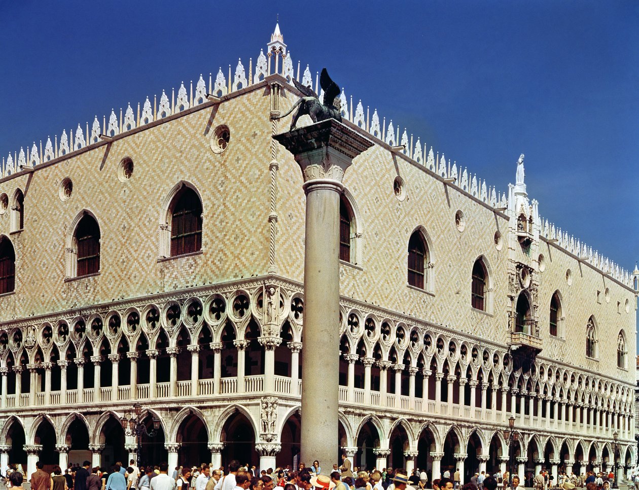 Palazzo Ducale, 1340 körül kezdődött alkotó: Italian School