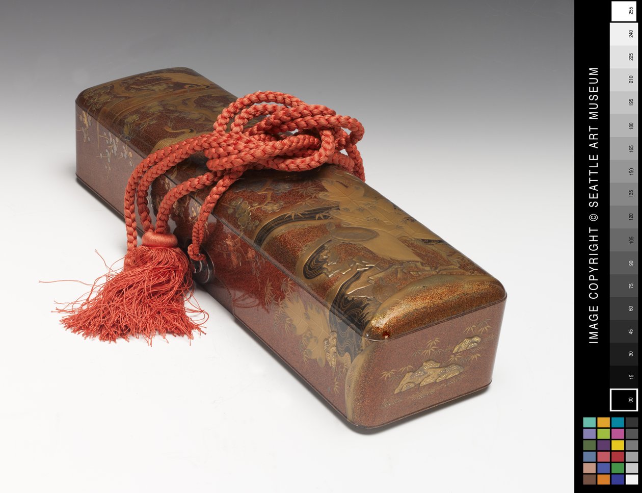 Long Daimyo Box (arany lakk és réz) alkotó: Japanese School