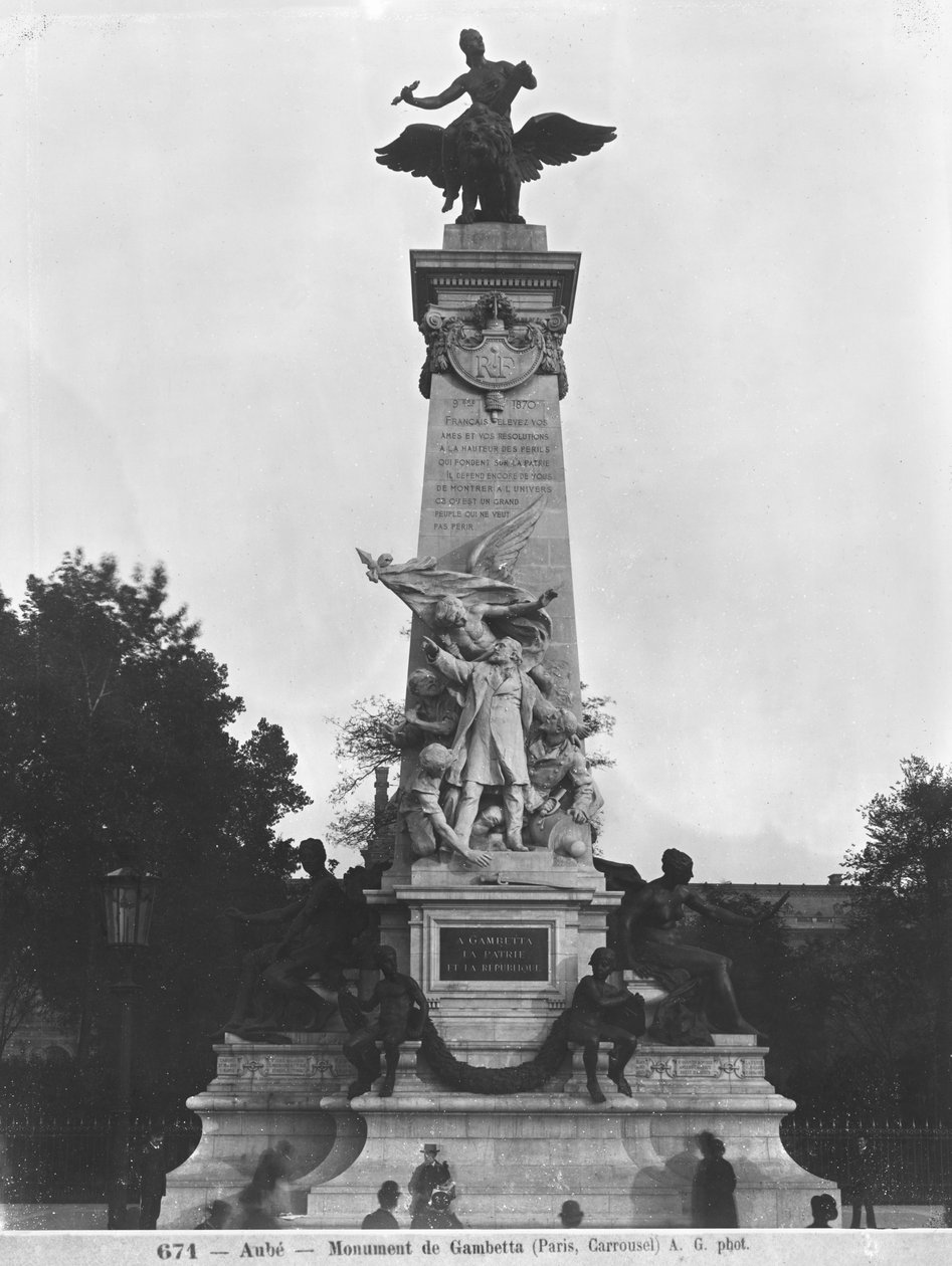 Leon Gambetta emlékműve, központi csoport, Cour Napoleon, Louvre, 1888 (bronz és kő) (lásd még 346101-346104) alkotó: Jean Paul Aube