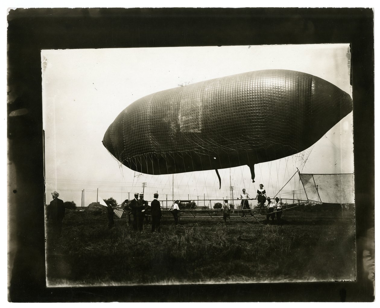 Léghajó "California Arrow" alkotó: Jessie Tarbox Beals