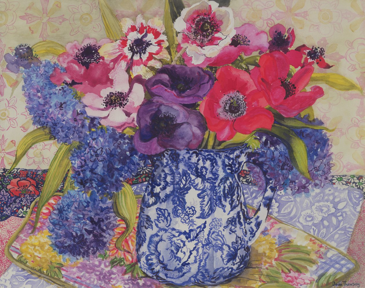 Anemones egy antik kancsóban alkotó: Joan Thewsey