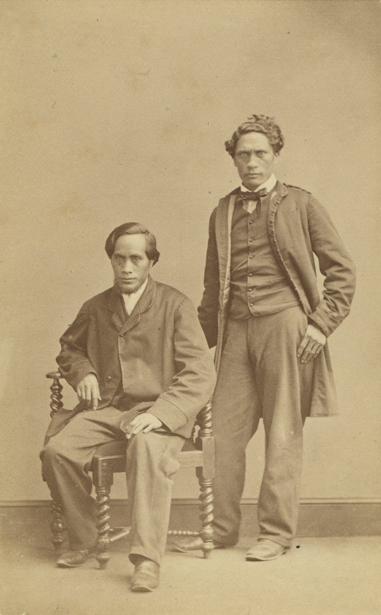 Raihana Tukarawa és Paratene te Manu, 1863 körül (albumnyomat) alkotó: John Beattie