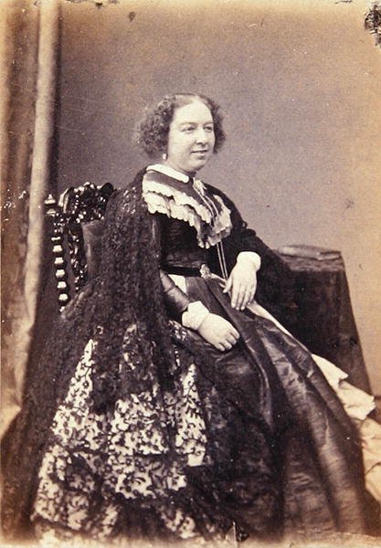 Louisa Pyne, 1860 körül (f/w fotó) alkotó: John Moffat
