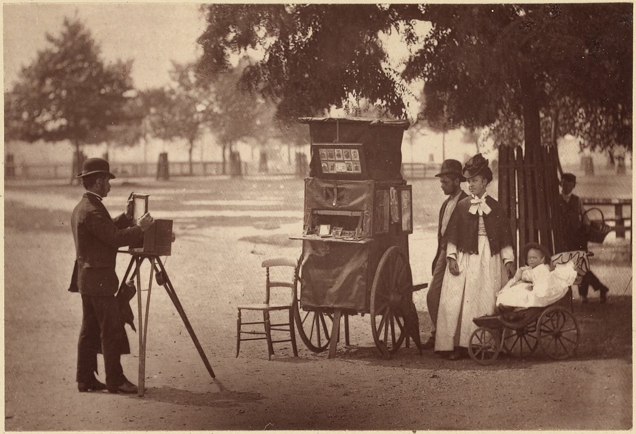 Clapham Common Industries: Claphamhamham Patterson: Photography on the Common alkotó: John Thomson
