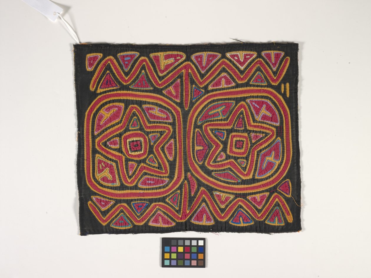 Shirt Panel (Mola) (fotó) alkotó: Kuna Indian Culture