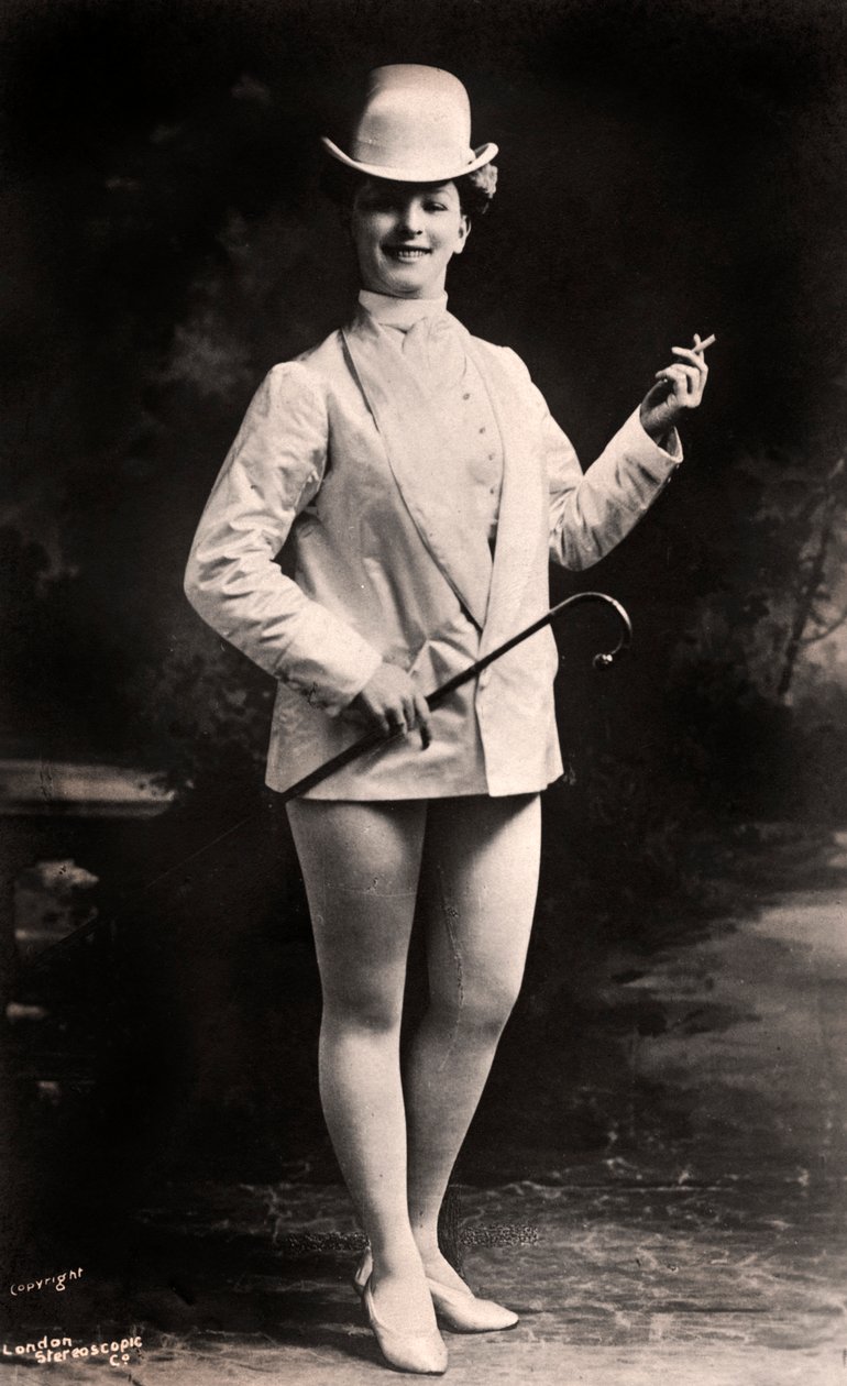 Lily Iris, színésznő, 1906. alkotó: London Stereoscopic and Photographic Co