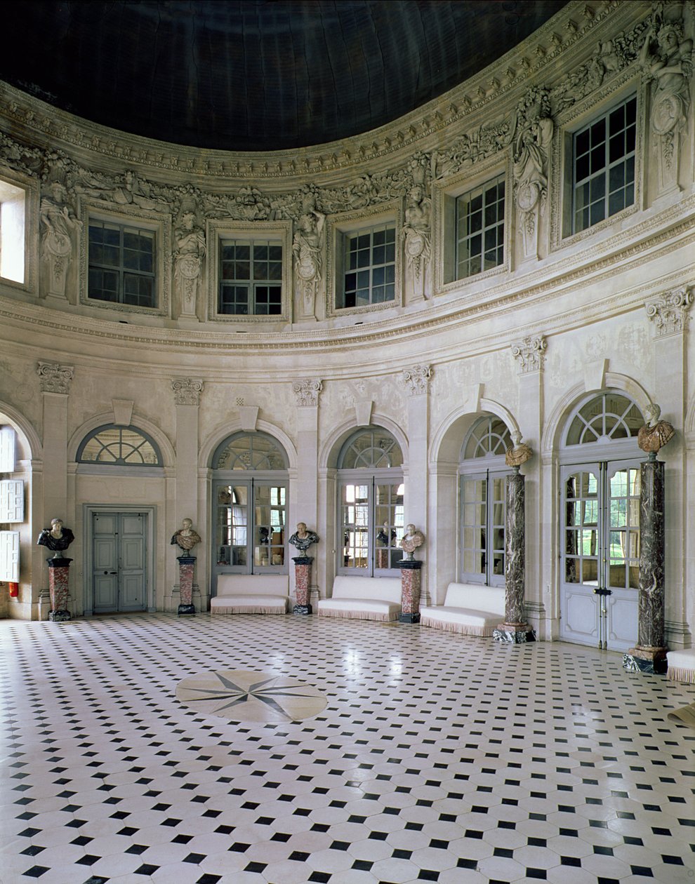 A nagyszalon, 1656-1661 alkotó: Louis Le Vau