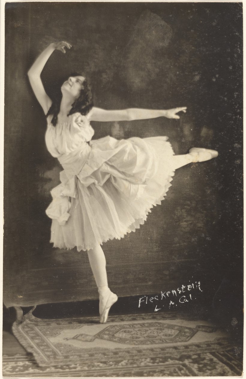 [Ballerina on Pointe] alkotó: Louis Fleckenstein