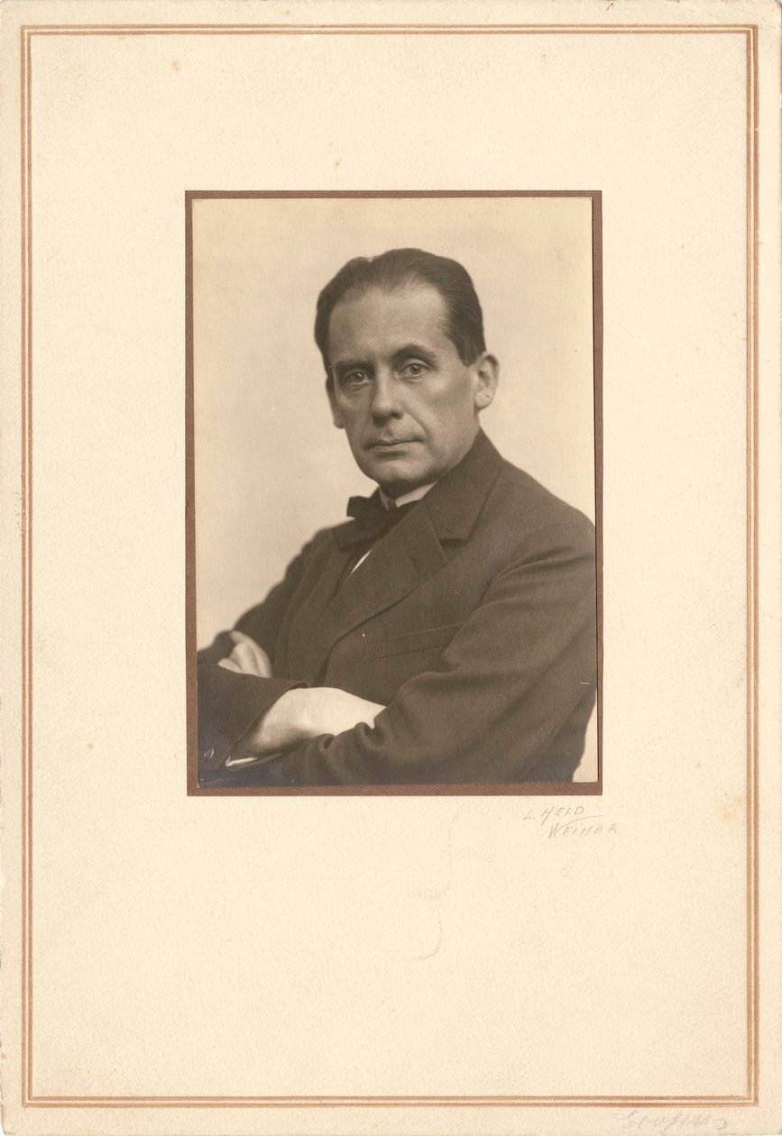 Walter Gropius 1883-1969, 1920-as évek eleje. alkotó: Louis Held