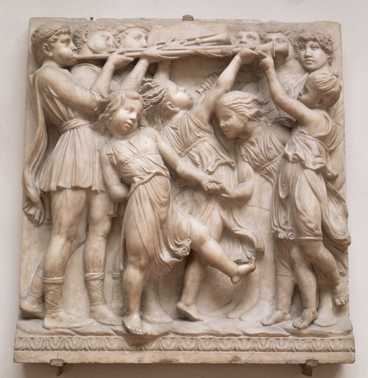 Trombitáló angyalok, dombormű a Cantoriáról, 1432-38 körül (márvány) alkotó: Luca Della Robbia