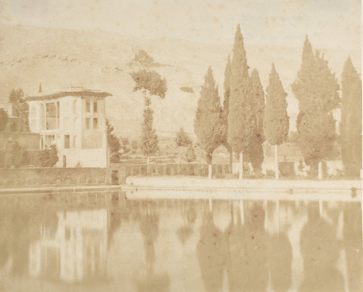 Bagh-takt a chiraz, 1858. alkotó: Luigi Pesce