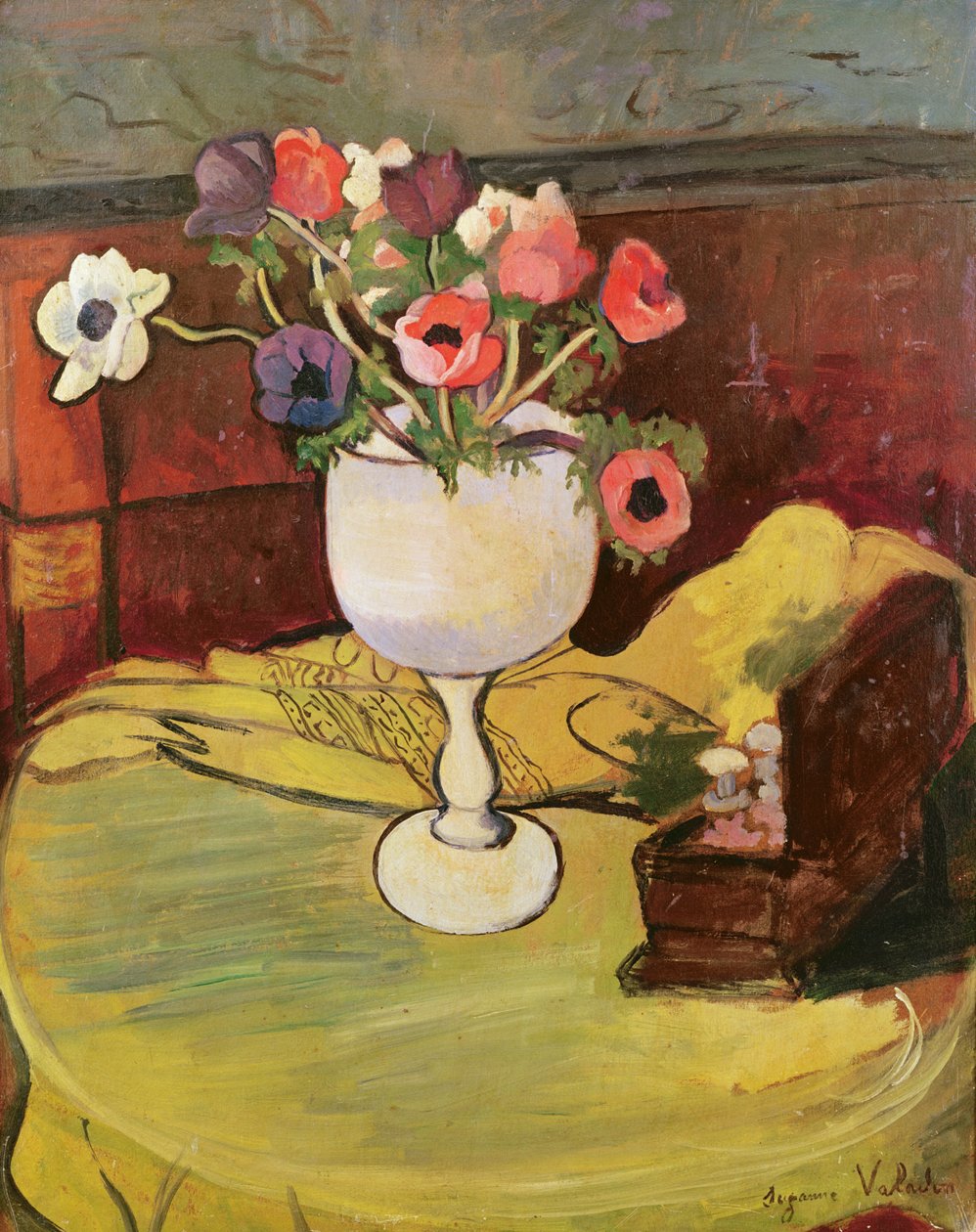 Virágváza, kökörcsin fehér üvegben alkotó: Marie Clementine (Suzanne) Valadon