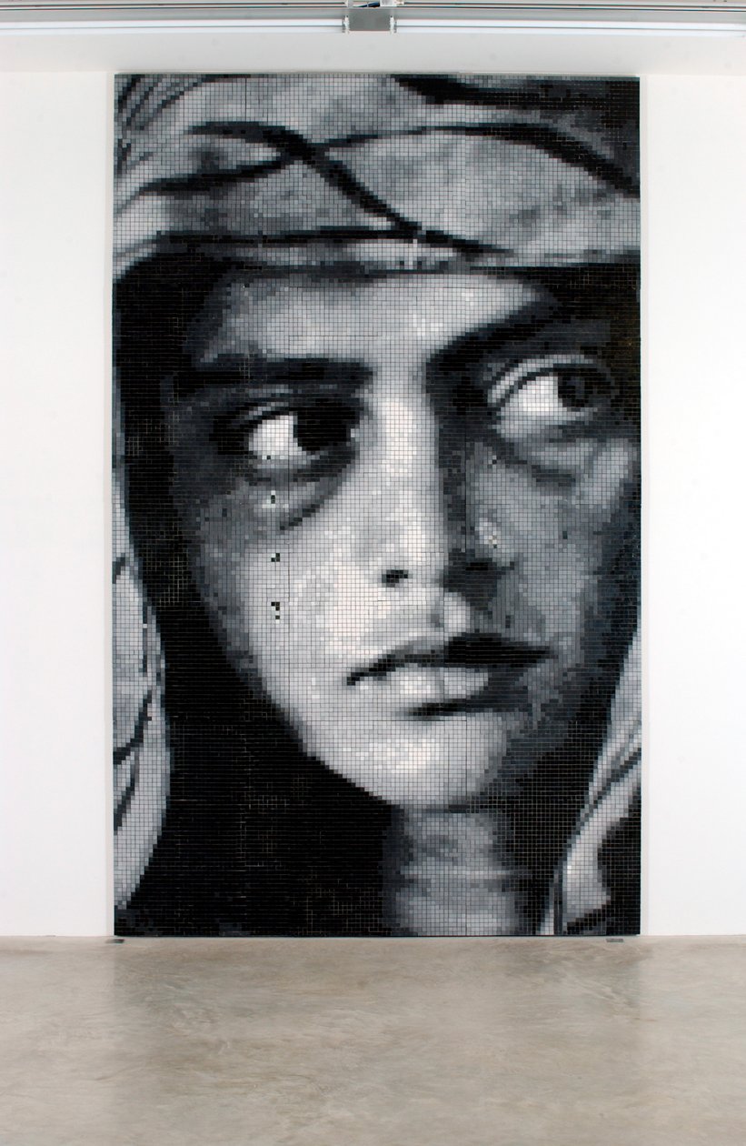 Madonna, 2001 (Kerámia, cement, fa) alkotó: Mat Collishaw