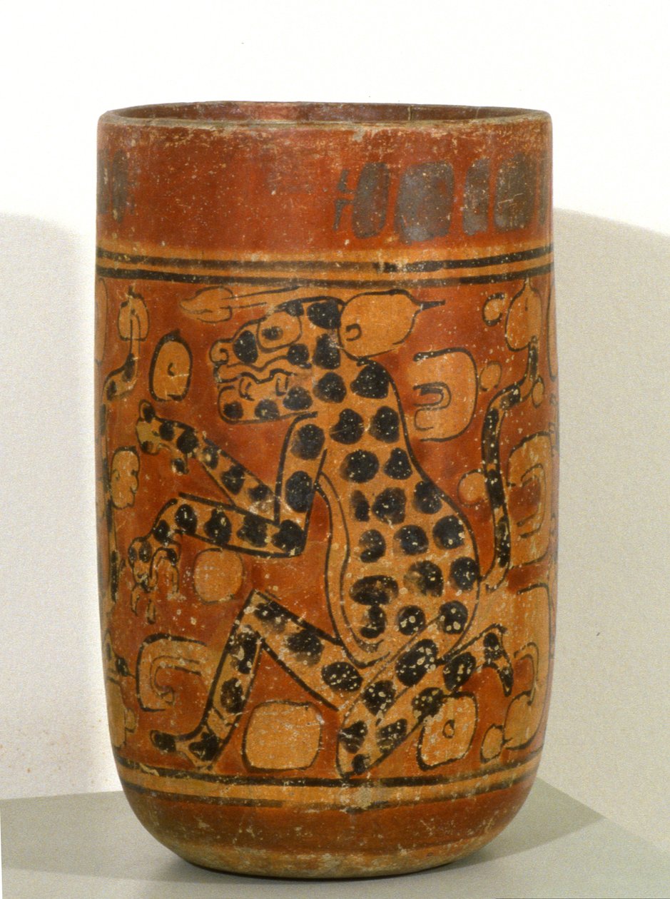 Temetési váza (kerámia) alkotó: Mayan