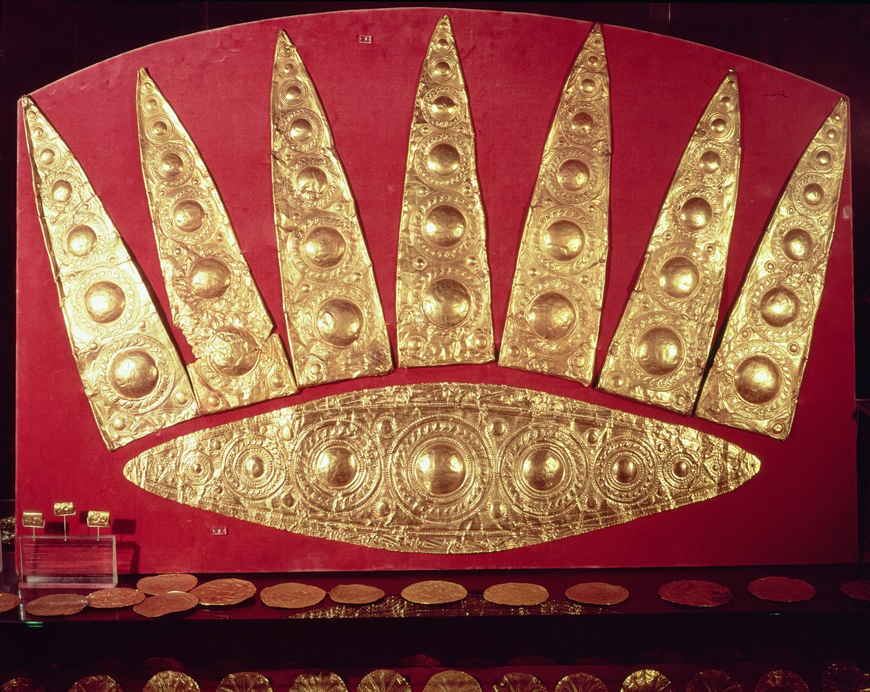 Tiara a III. sírból, A sírkör, Mükéné, Kr.e. 16. század (arany) alkotó: Mycenaean