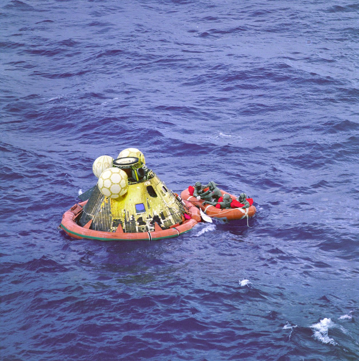 Apollo 11 – NASA, 1969. alkotó: NASA Images