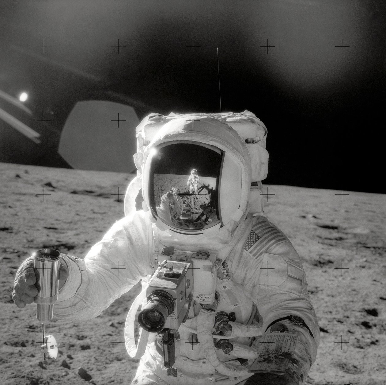 Apollo 12 – NASA, 1969. alkotó: NASA Images