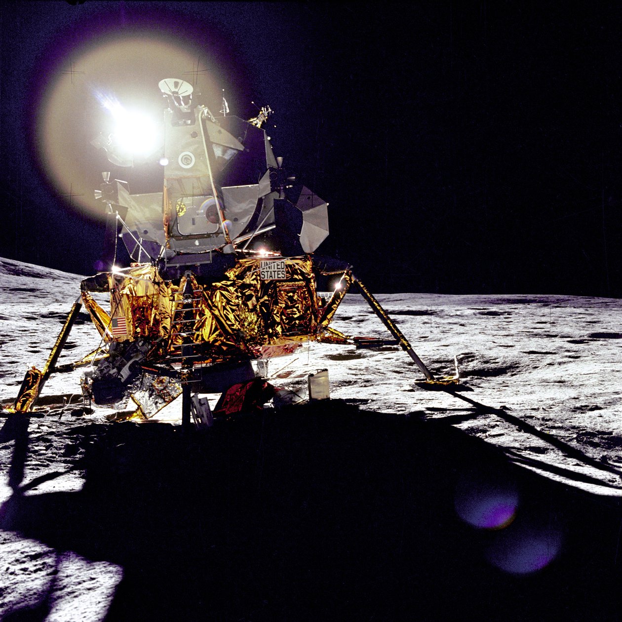 Apollo 14 – NASA, 1971. alkotó: NASA Images
