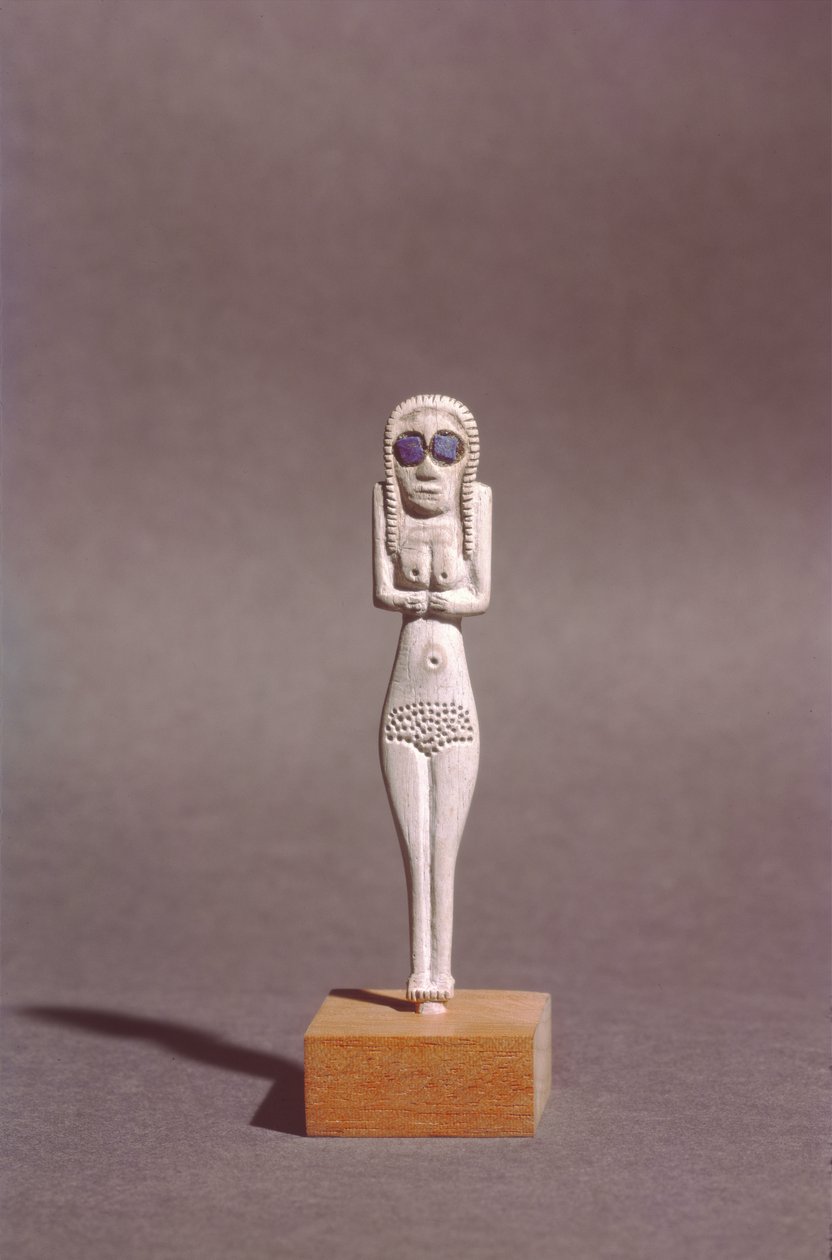 Női alak, Felső-Egyiptomból (csont) alkotó: Naqada I Period Egyptian
