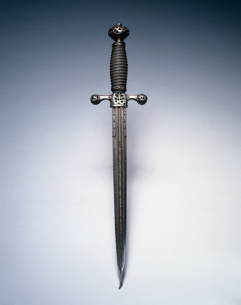 Tőr, 1620-50 körül (acél drótmarkolattal) alkotó: Netherlandish School