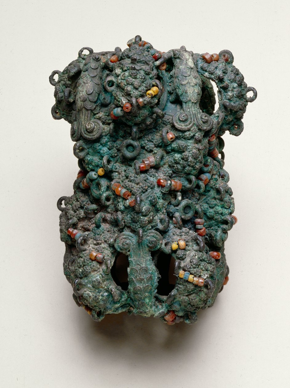 Hengeres botdísz, Igbo-Ukwu, 9-10. század (ólmozott bronz) alkotó: Nigerian