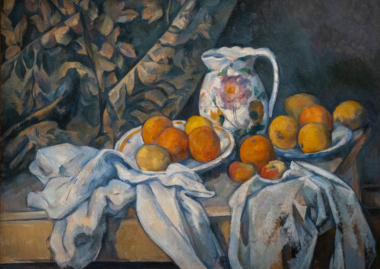 Csendélet függönnyel alkotó: Paul Cézanne