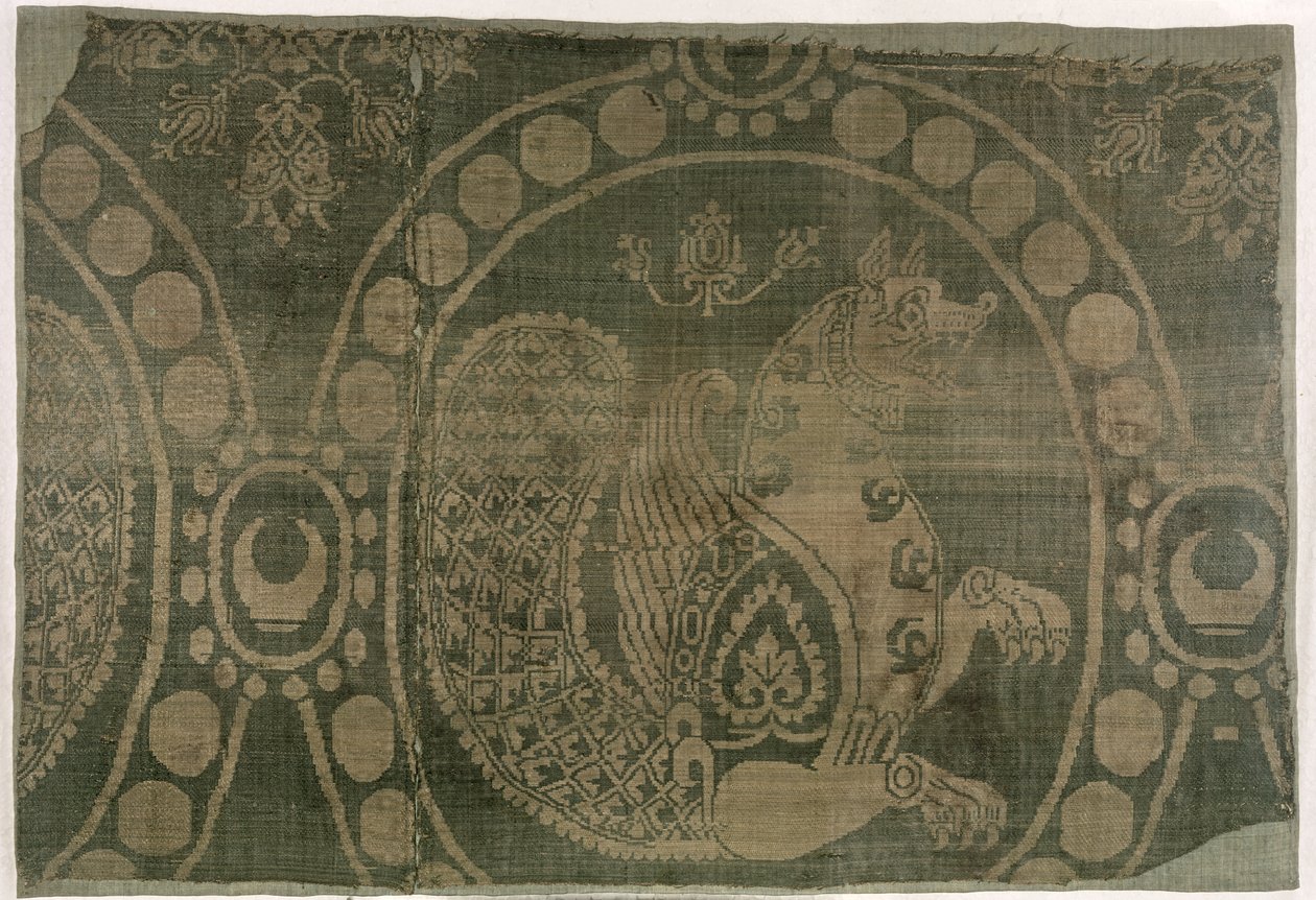 Selyemtöredék, amely a Senmurv, Sassanian-dinasztia (226-651) történetét mutatja (textil) alkotó: Persian School